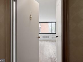 1011 Arlington Boulevard 501, Arlington VA 22209