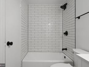 1011 Arlington Boulevard 501, Arlington VA 22209