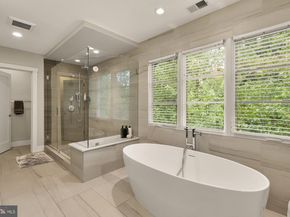 3701 38 Th Street N, Arlington VA 22207