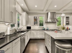 3701 38 Th Street N, Arlington VA 22207