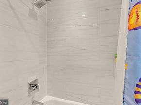 3701 38 Th Street N, Arlington VA 22207