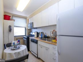 2601 Pennsylvania Avenue 645, Philadelphia PA 19130