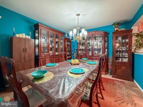 72203 Delaire Landing Road 203, Philadelphia PA 19114