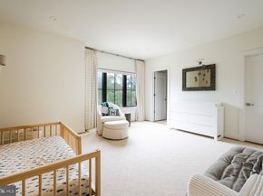 4283 38TH Street N, Arlington VA 22207