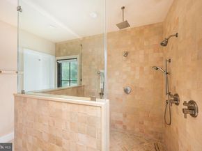 4283 38TH Street N, Arlington VA 22207