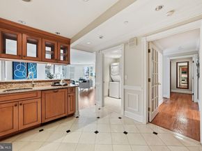 1201 N Nash Street 205, Arlington VA 22209