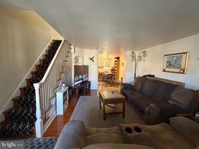 7221 Horrocks Street, Philadelphia PA 19149