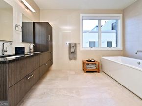 624 N Bodine Street, Philadelphia PA 19123