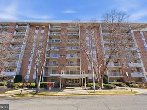 5250 Valley Forge Drive 108, Alexandria VA 22304