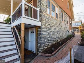 15 Kenmore Road, Upper Darby PA 19082