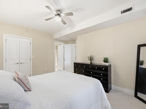 8220 Crestwood Heights Drive 419, Mclean VA 22102