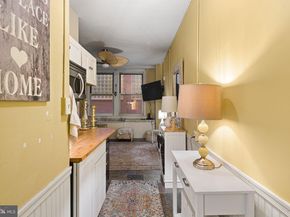 1324 Locust Street 622, Philadelphia PA 19107