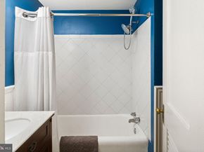 1324 Locust Street 622, Philadelphia PA 19107