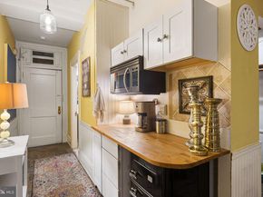 1324 Locust Street 622, Philadelphia PA 19107