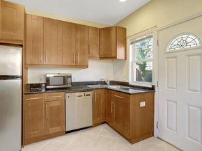 2206 S Grant Street S, Arlington VA 22202