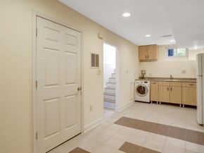2206 S Grant Street S, Arlington VA 22202