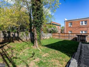 2206 S Grant Street S, Arlington VA 22202