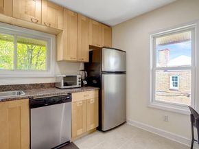 2206 S Grant Street S, Arlington VA 22202