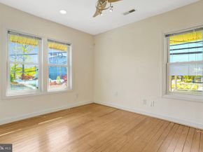 2206 S Grant Street S, Arlington VA 22202