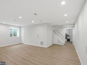 2592 John Milton Drive, Herndon VA 20171