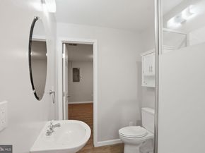 2592 John Milton Drive, Herndon VA 20171