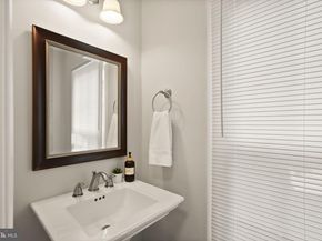 2592 John Milton Drive, Herndon VA 20171