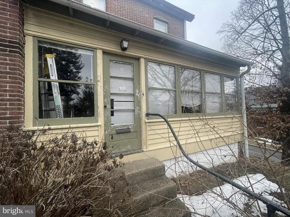 201 W Baltimore Avenue, Clifton Heights PA 19018