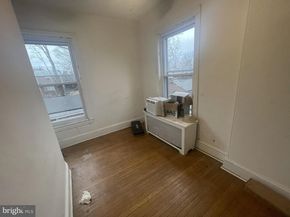 201 W Baltimore Avenue, Clifton Heights PA 19018
