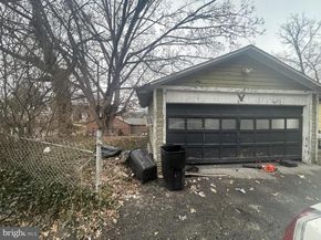 201 W Baltimore Avenue, Clifton Heights PA 19018