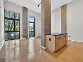 2720 S Arlington Mill Drive 109, Arlington VA 22206