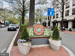 2720 S Arlington Mill Drive 109, Arlington VA 22206
