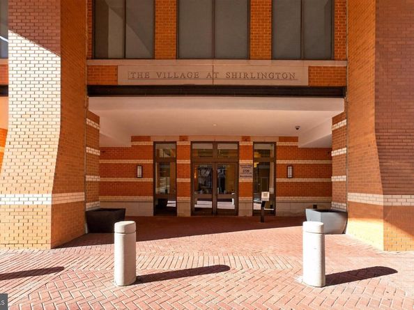 2720 S Arlington Mill Drive 109, Arlington VA 22206