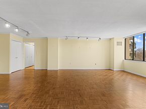 8302 Old York Road B42, Elkins Park PA 19027