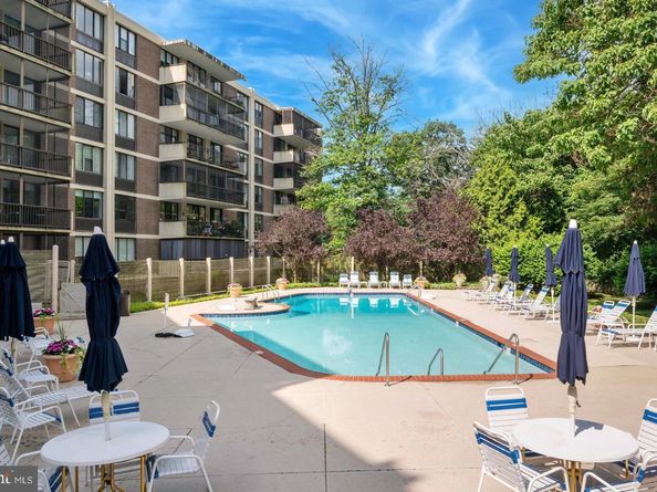 8302 Old York Road B42, Elkins Park PA 19027