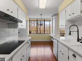 8302 Old York Road B42, Elkins Park PA 19027