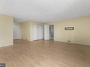 8302 Old York Road B42, Elkins Park PA 19027