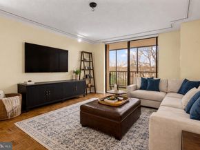 8302 Old York Road B42, Elkins Park PA 19027