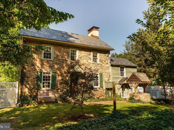 2943 Windy Bush Road, Newtown PA 18940