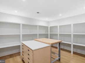 938 Saigon Road, Mclean VA 22102