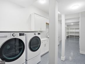 938 Saigon Road, Mclean VA 22102
