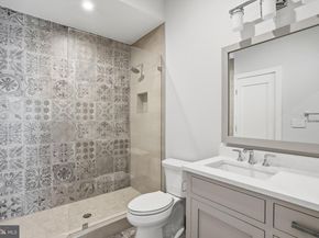 938 Saigon Road, Mclean VA 22102