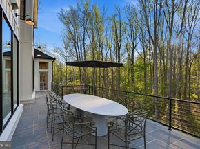 938 Saigon Road, Mclean VA 22102