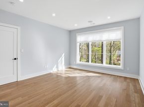 938 Saigon Road, Mclean VA 22102