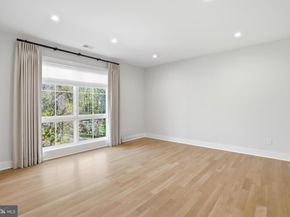 938 Saigon Road, Mclean VA 22102
