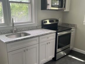 38 Copley Road, Upper Darby PA 19082