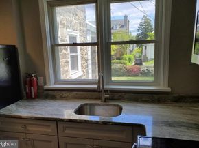 38 Copley Road, Upper Darby PA 19082