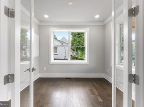 1610 12TH Street S, Arlington VA 22204