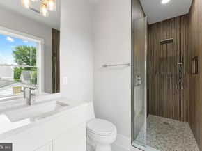 1610 12TH Street S, Arlington VA 22204