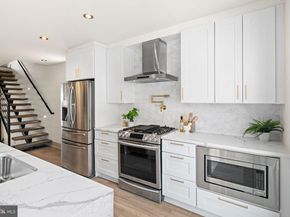 429 Salmon Street, Philadelphia PA 19125