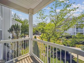 13040 Cabin Creek Road 13040, Herndon VA 20171